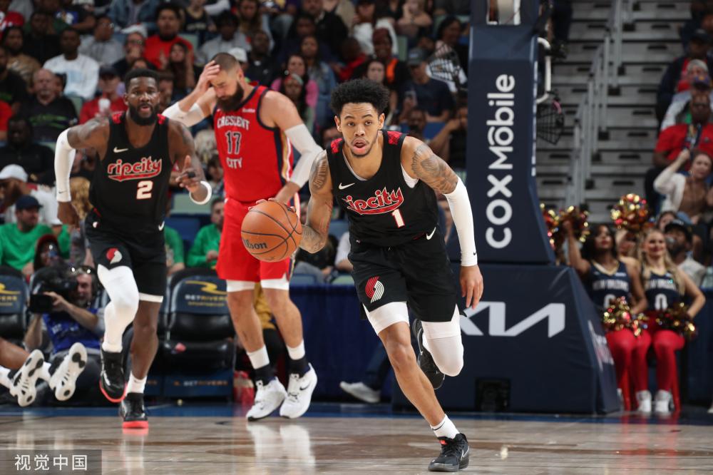 巴萨一贯的 巴萨一贯的